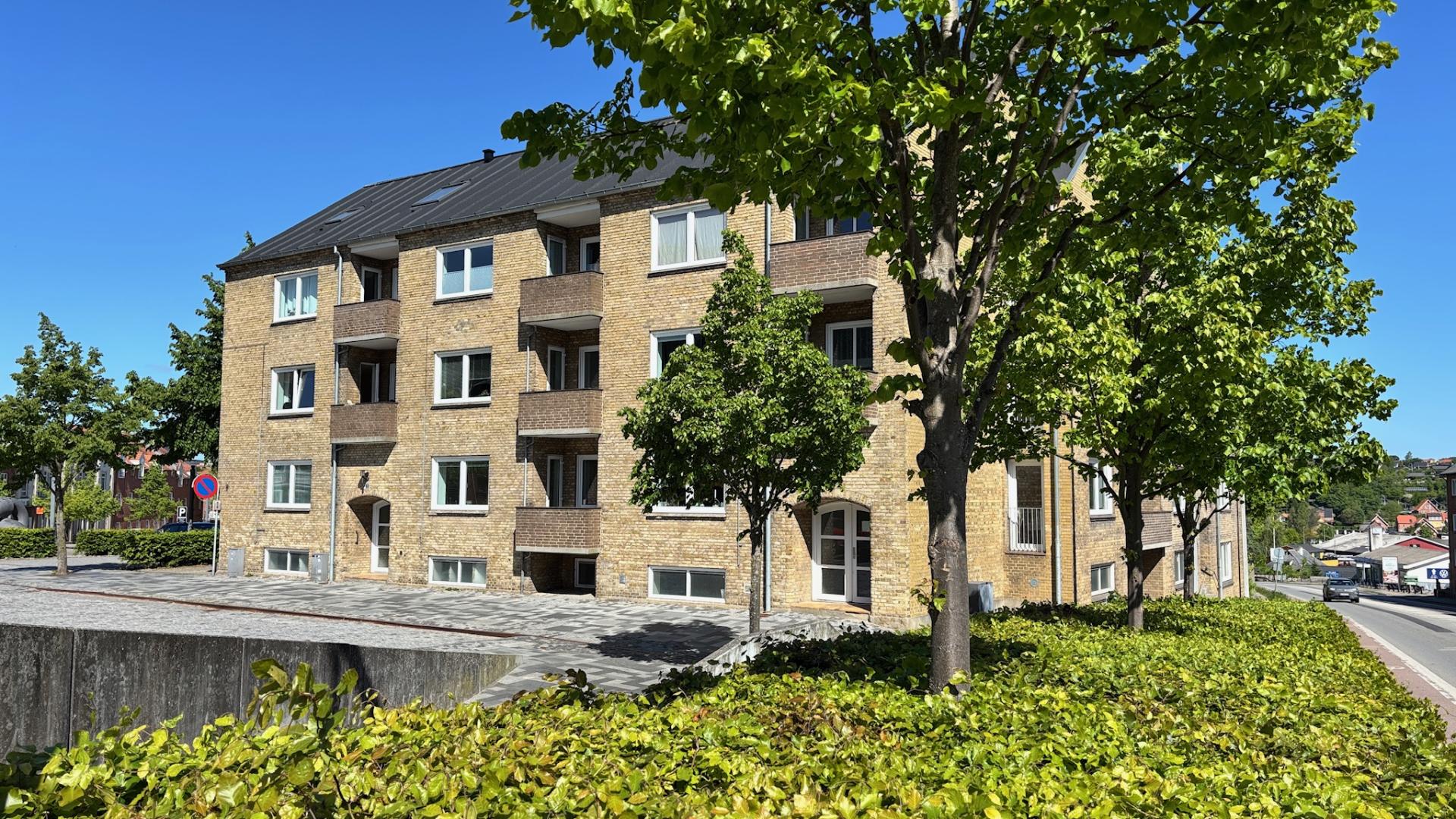 department-image-3